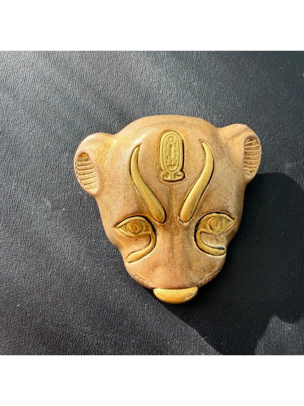 Vintage MMA 1976 Brooch Pin Pendant Egyptian King Tut Leopard Head Gold Tone